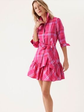 Vineyard vines dress party plaid.